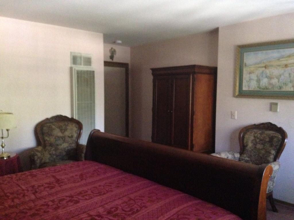 Switzerland Haus Bed And Breakfast Inn Big Bear Lake Zimmer foto