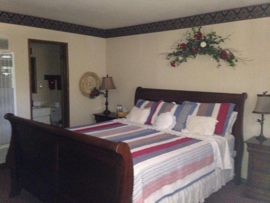 Switzerland Haus Bed And Breakfast Inn Big Bear Lake Zimmer foto